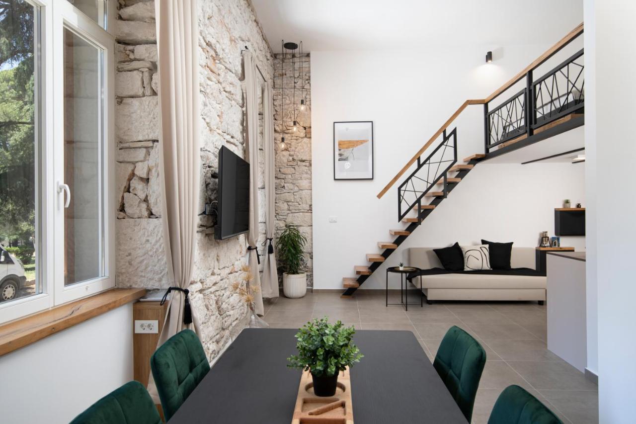 K- Apartments Пула Екстериор снимка