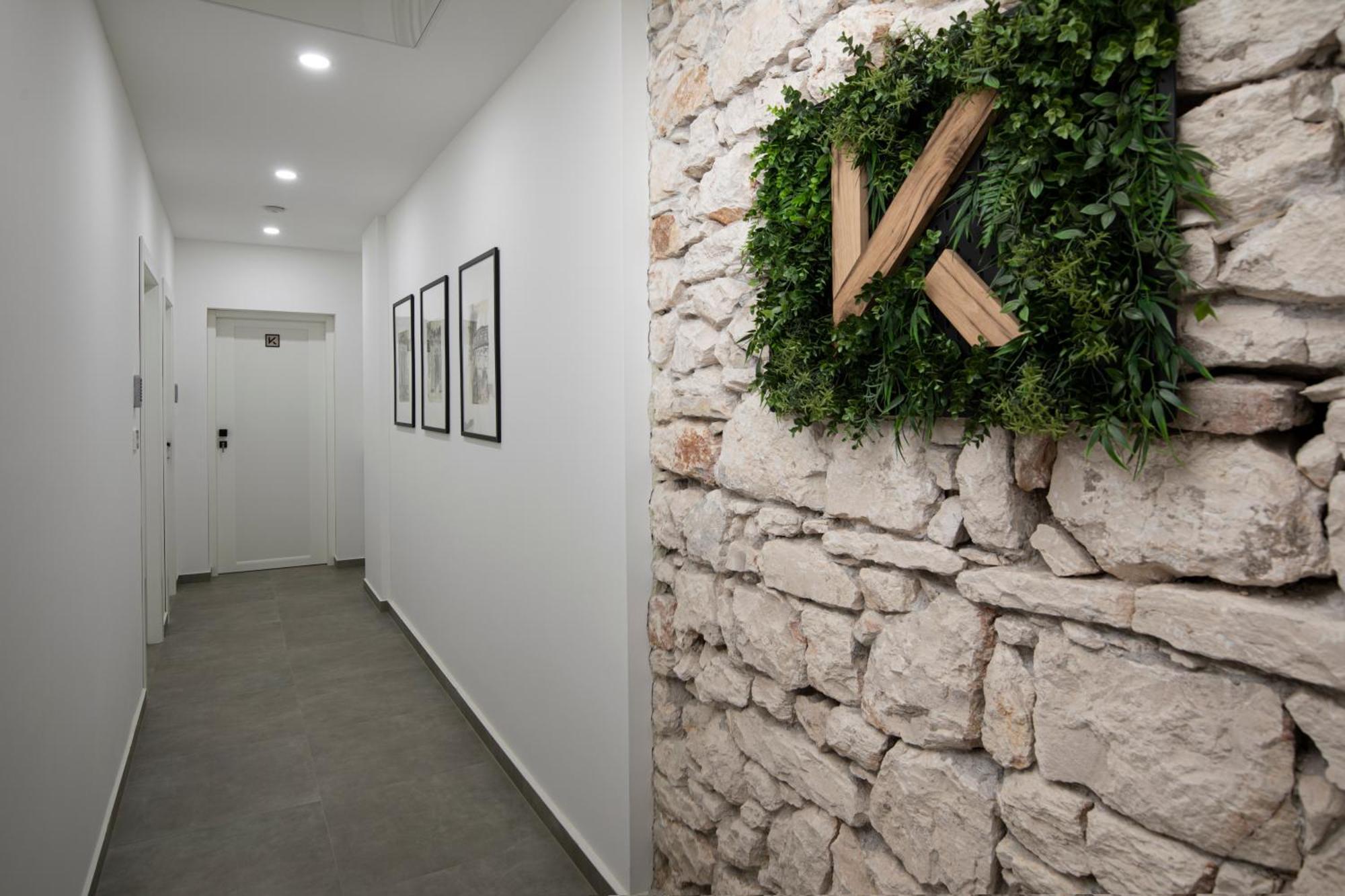 K- Apartments Пула Екстериор снимка